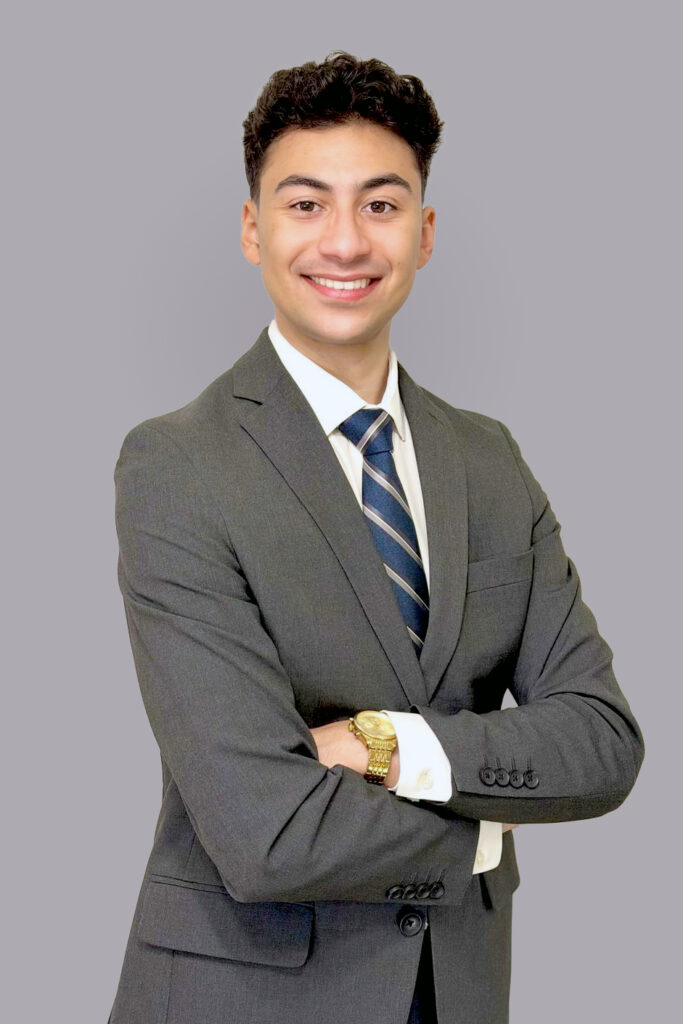 Dominic Woods Paralegal